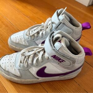 Nike Kids High-Top Sneakers - Gray and Purple